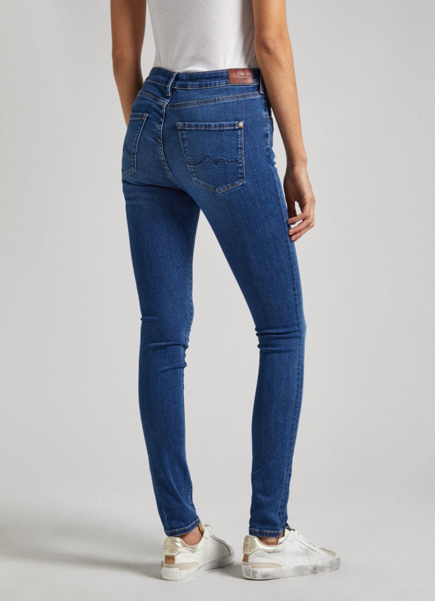 skinny-jeans-hw-15-38372.jpeg