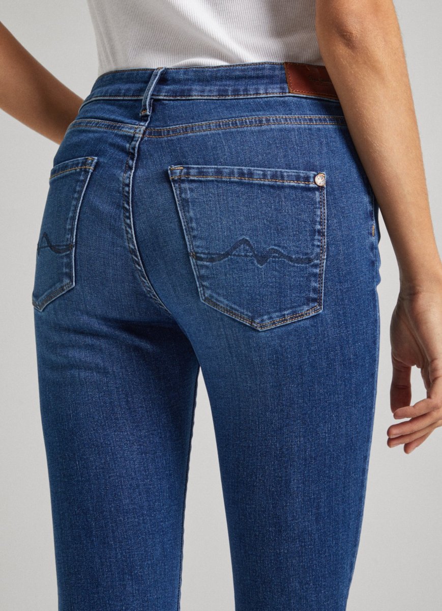 skinny-jeans-hw-15-38373.jpeg
